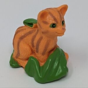Kitty In My Pocket Cat Orange Stripes Grass Vintage MEG